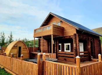 Loghouse with amazing view and sauna