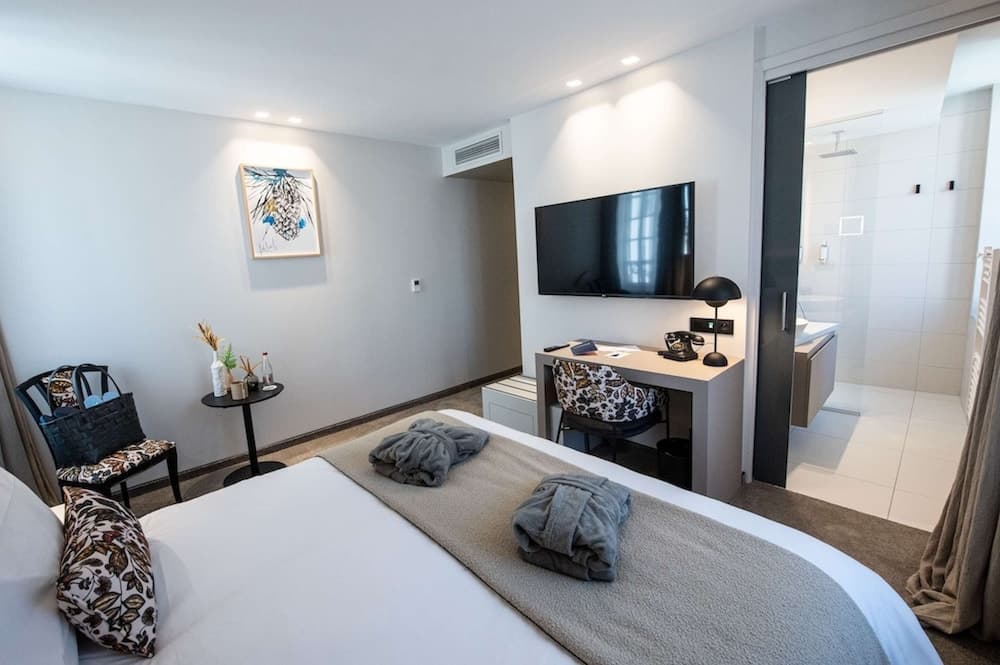 Best Western Premier Le Chapitre Hotel & Spa