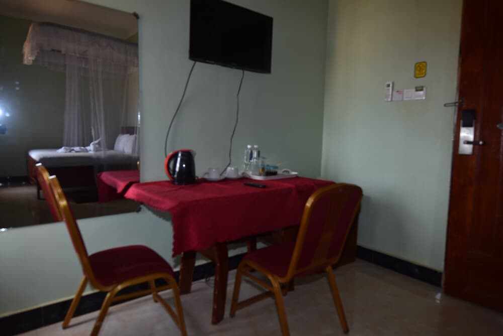 BETTER LIFE HOTEL KASULU