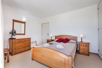 Villa Victoria With Pool