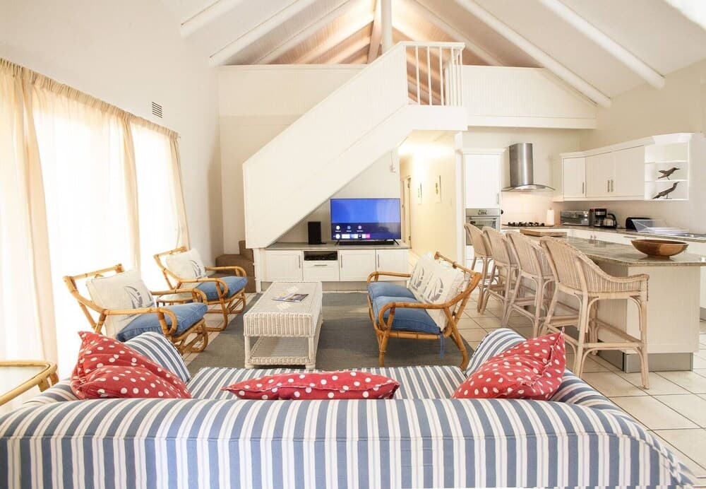 Chalet 40 Entire House Tranquil and Family-friendly Location