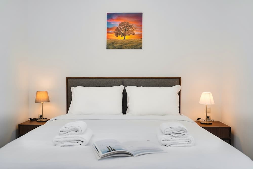 Sanders Home Suites - Cute Downtown 1-bdr. Apt