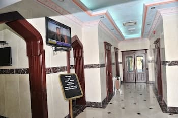 Manam Sohar Hotel Apartments