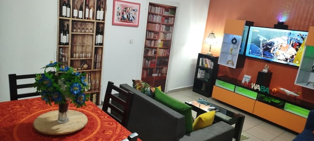 Agréable Appartement De 02 Pièces Meuble