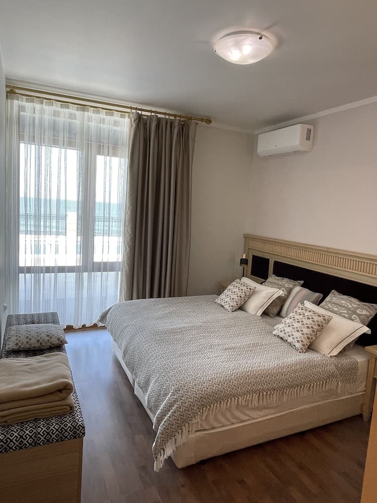 SH Holidays & Health ltd.