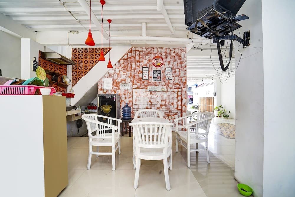 Hotel O Guesthouse King Puntodewo