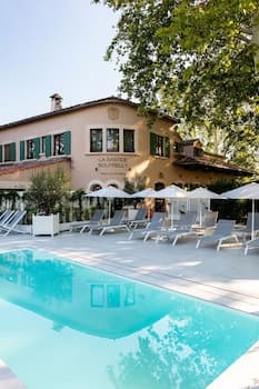 Hôtel et Restaurant La Bastide Bourrelly – Mathias Dandine