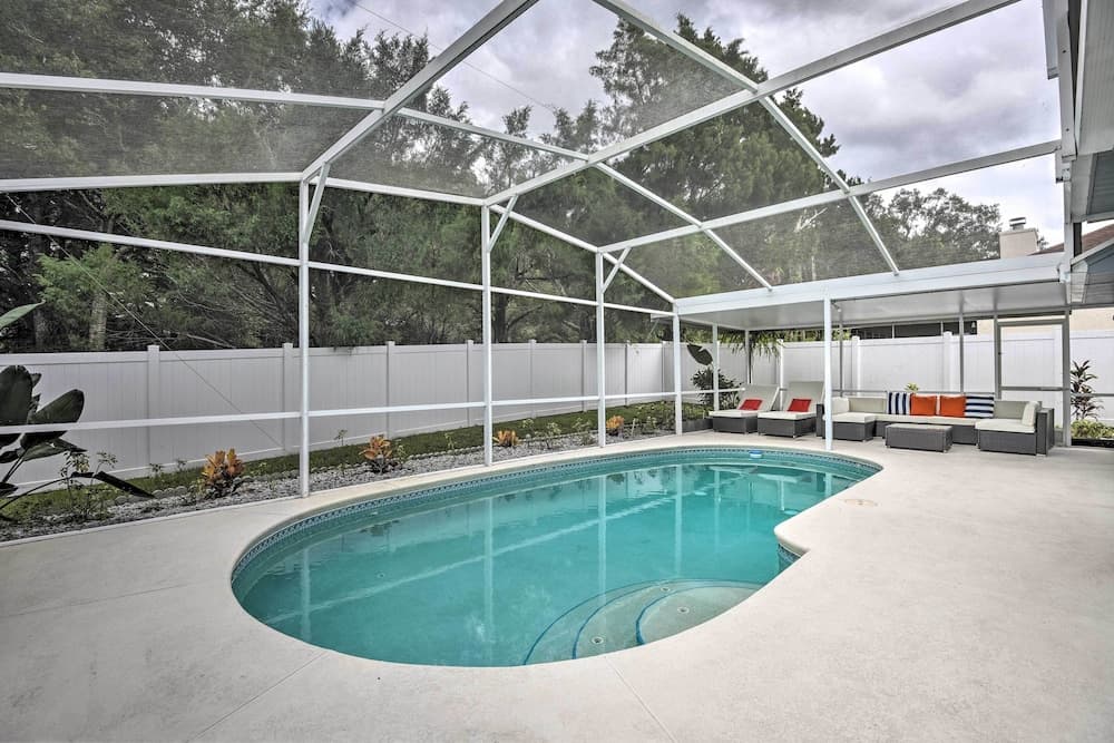 Apopka Single-story Home w/ Private Lanai + Pool!