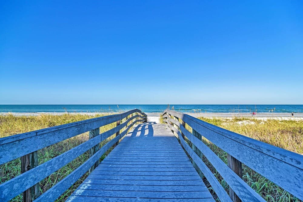 Bayfront Clearwater Beach Condo w/ Pool Access!