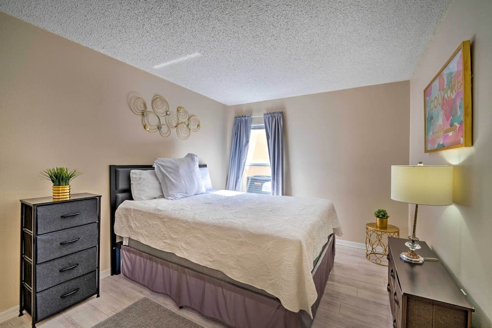 Davenport Villa w/ Pool ~ 10 Mi to Disney!