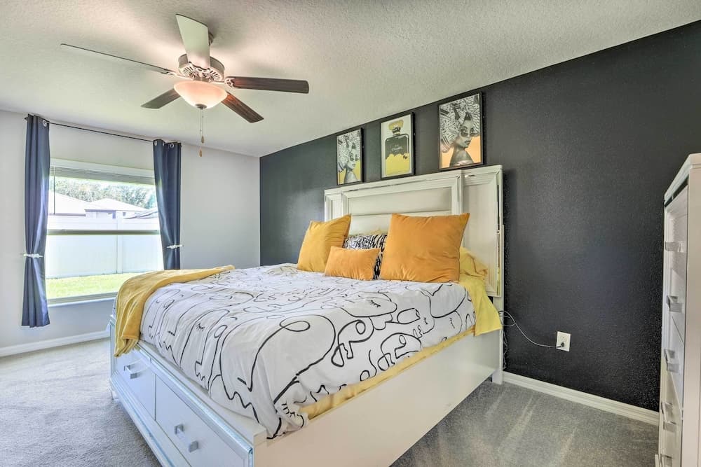 Modern & Bright Ruskin Home Near Bahia Beach!