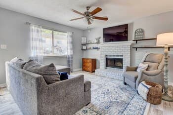 Modern Pensacola Townhome Near Downtown!