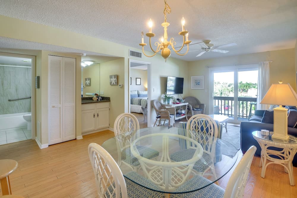 St Augustine Condo w/ Pool & Direct Beach Access!