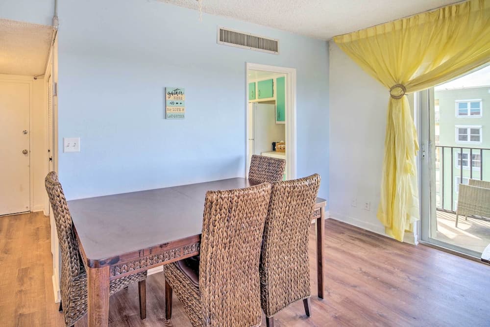 Ocean Sunrises! Beachfront Satellite Beach Condo