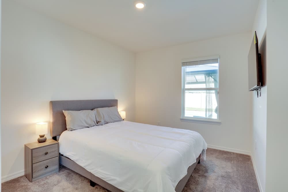 6 Mi to River Park Marina, Boardwalk: Home w/ Pool