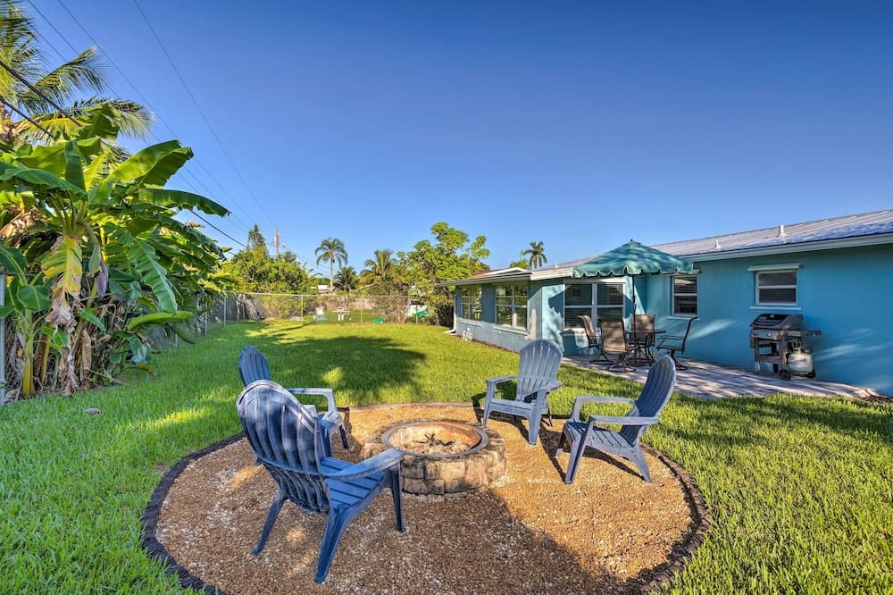 Dog-friendly Jensen Beach Home < 3 Mi to Ocean!