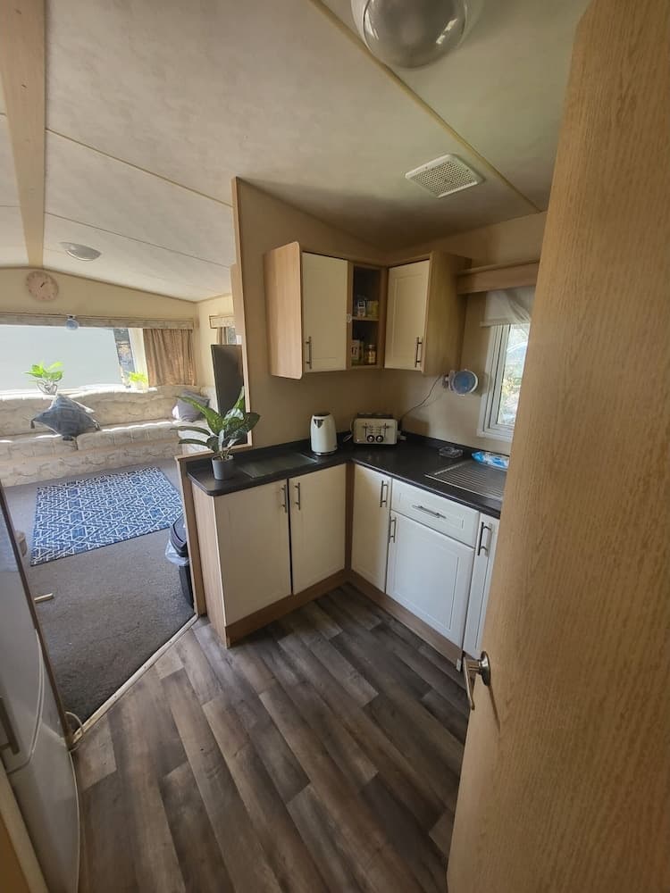 Warm and Snuggly 8-berth Static in Essex