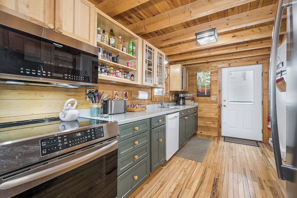 Casa di Maria by Taylor Made Deep Creek