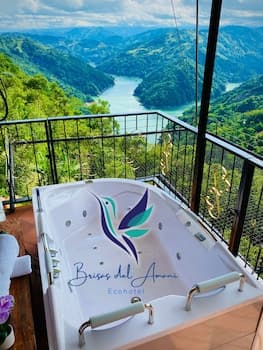 EcoHotel Brisas del Amani