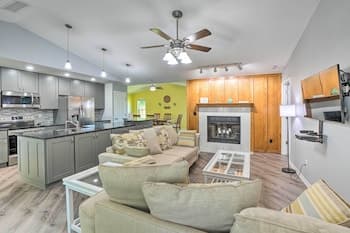 Clearwater Family Home w/ Private Hot Tub!