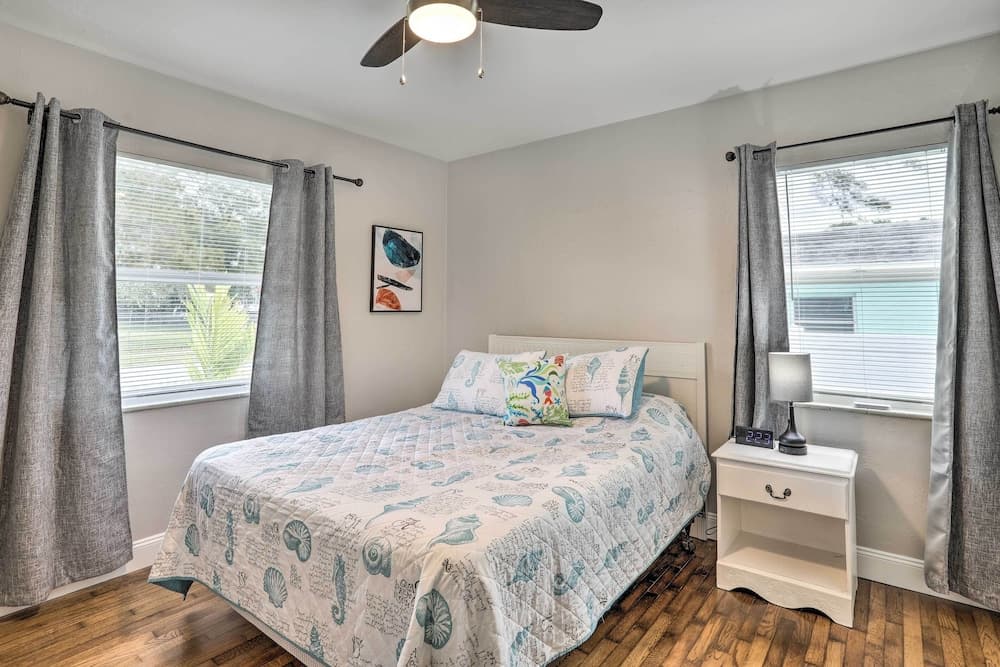 Pet-friendly Gulfport Home < 2 Mi to Beach