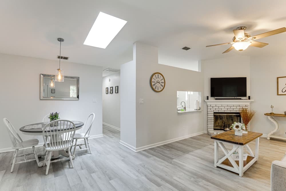 Pet-friendly Home Near Dtwn Tallahassee!