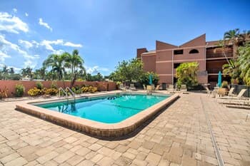 Resort-style Condo w/ Pool: 19 Miles to Fort Myers