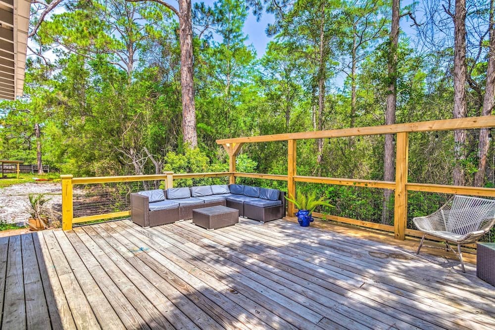 Sunny FL Home 'miss Millies Landing' w/ Deck!