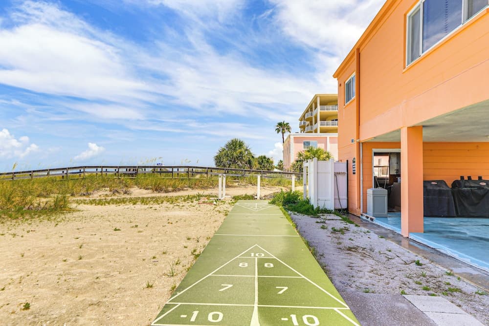 Treasure Island Condo - Sunset & Beach Views!