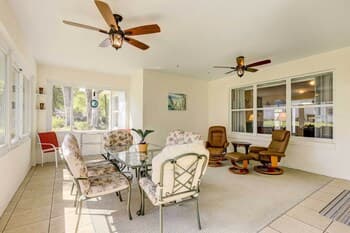 Convenient Dunnellon Escape w/ Grill!