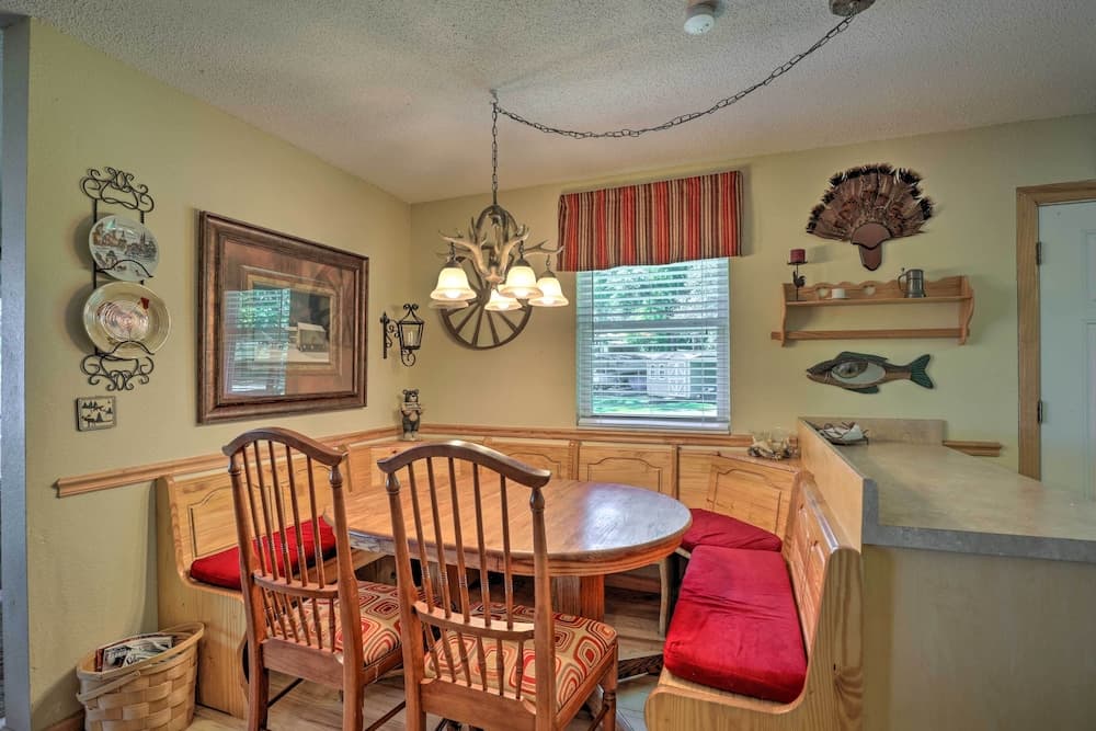 Keystone Heights Lakefront Cabin - Fire Pit, Grill