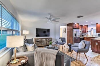 Largo Vacation Rental Home w/ Pool!