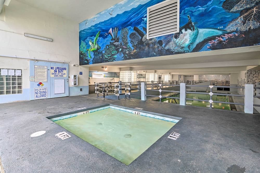 Murrells Inlet Condo w/ Ocean Views & Pool Access!