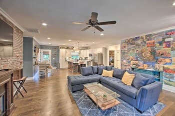 Luxe Greenville Retreat, 2 Mi to Downtown!