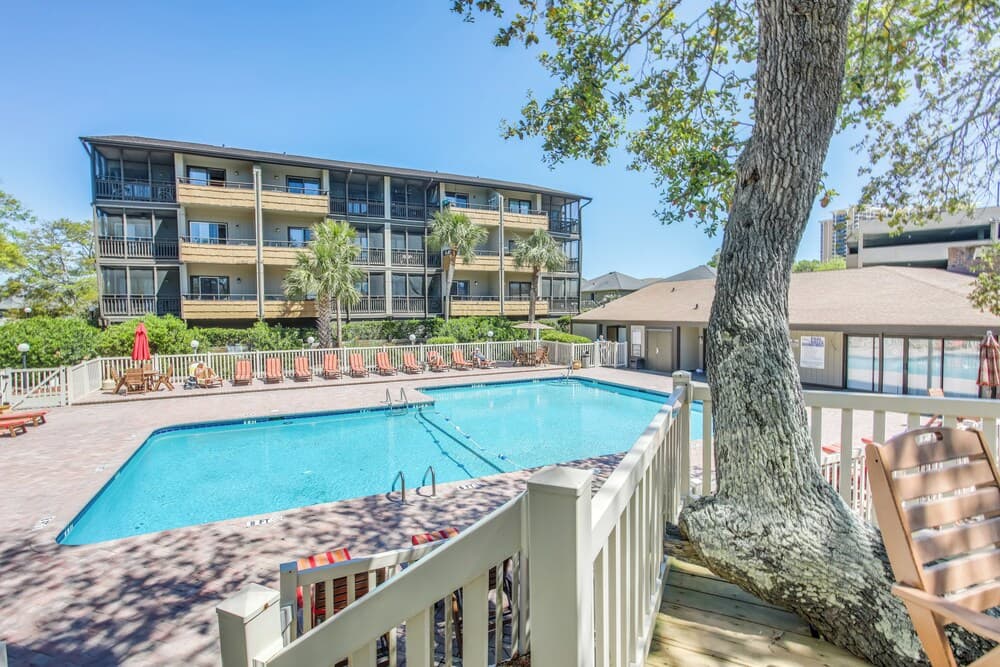 Walk to Beach: Myrtle Beach Condo w/ Pool!