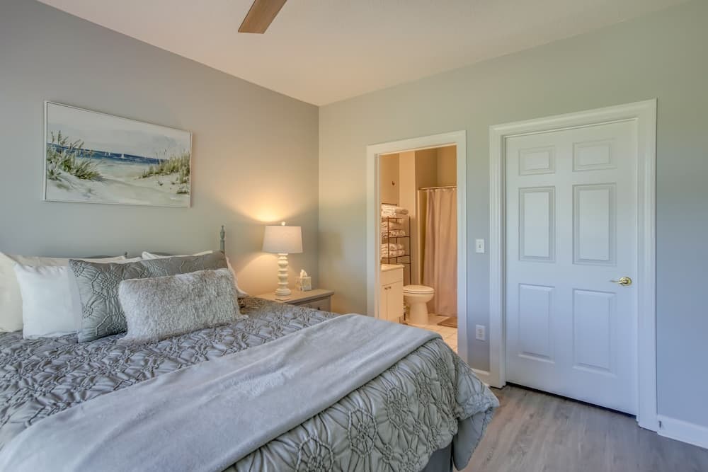 North Myrtle Beach Condo w/ Golf Course Views!