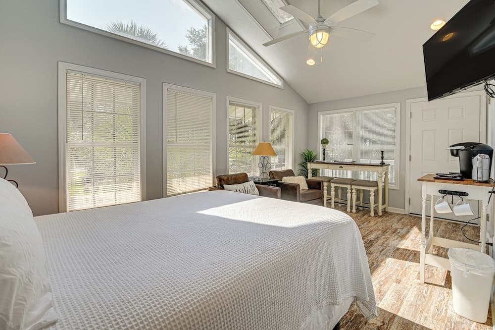 Murrell's Inlet Studio < 2 Mi to Marsh Walk