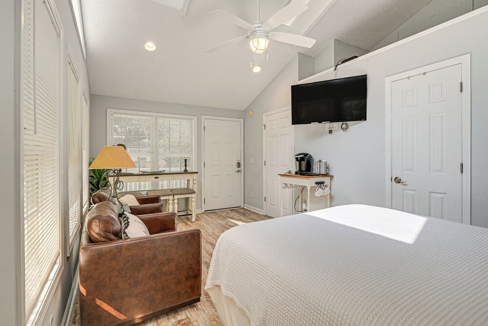 Murrell's Inlet Studio < 2 Mi to Marsh Walk