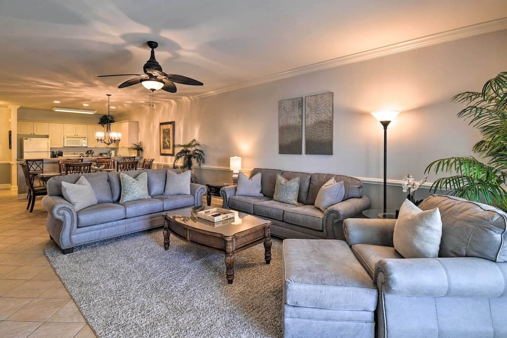 Access to 7 Pools: Myrtlewood Golf Condo!