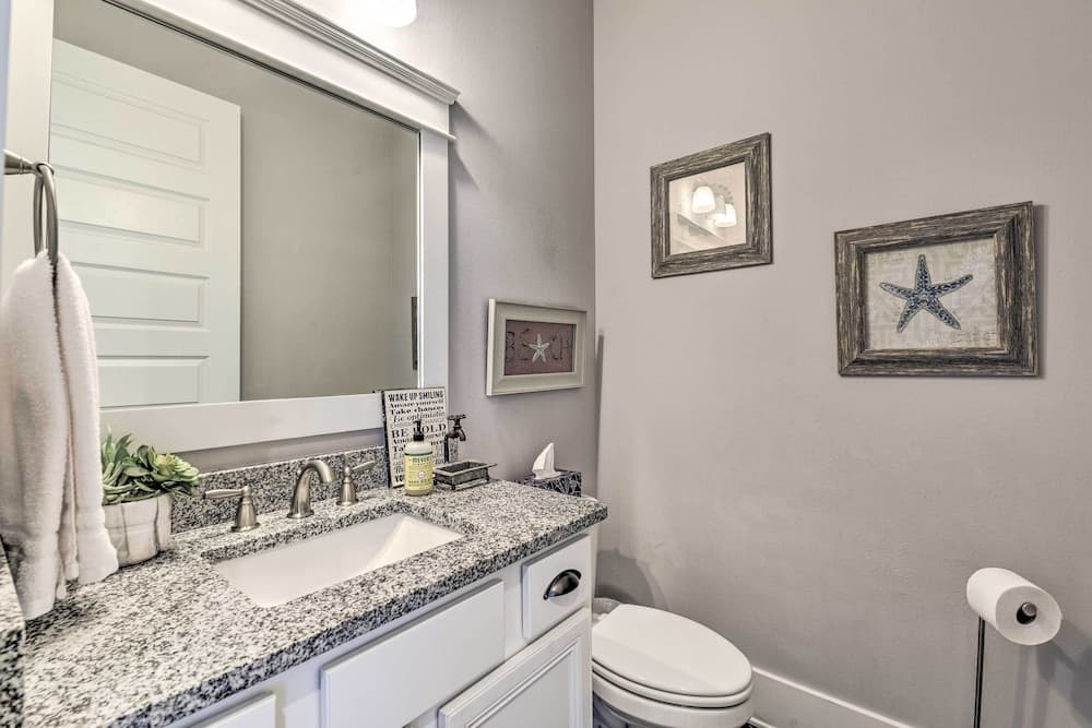 Santa Rosa Beach Retreat w/ Endless Amenities