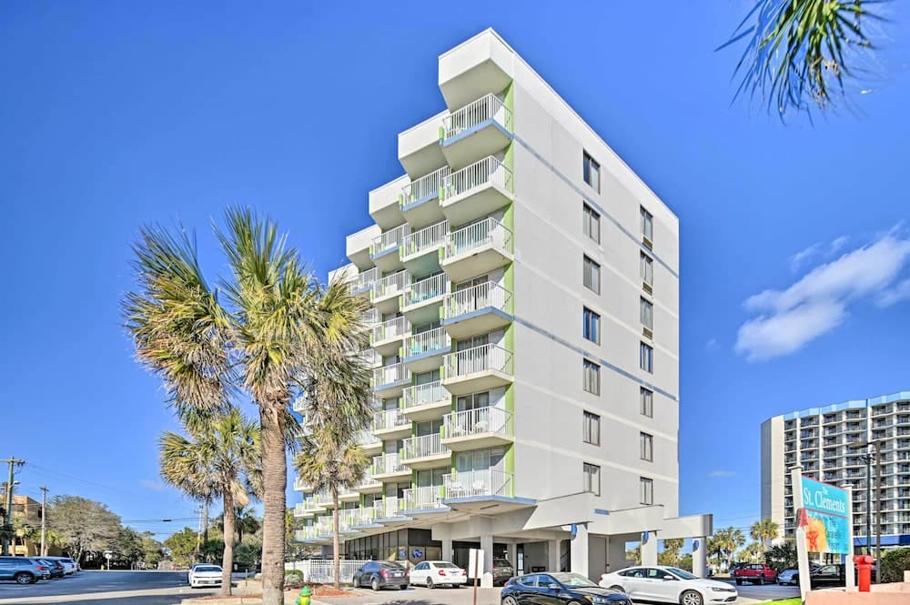 Pool Access: Oceanfront Myrtle Beach Condo!