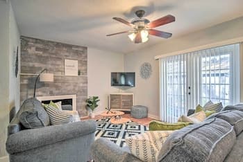 Updated Coastal Home ~ 6 Mi to St Pete Beach