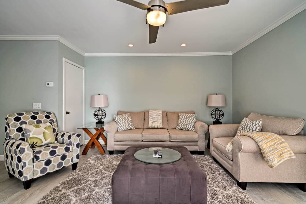 Updated Hilton Head Condo: Balcony, Walk to Beach