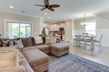 Vacation Rental & Grill 4 Mi to Coligny Beach Park