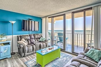 Beachfront Murrells Inlet Condo w/ Balcony!
