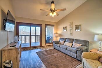 Branson W Condo w/ Pool - Near Silver Dollar City