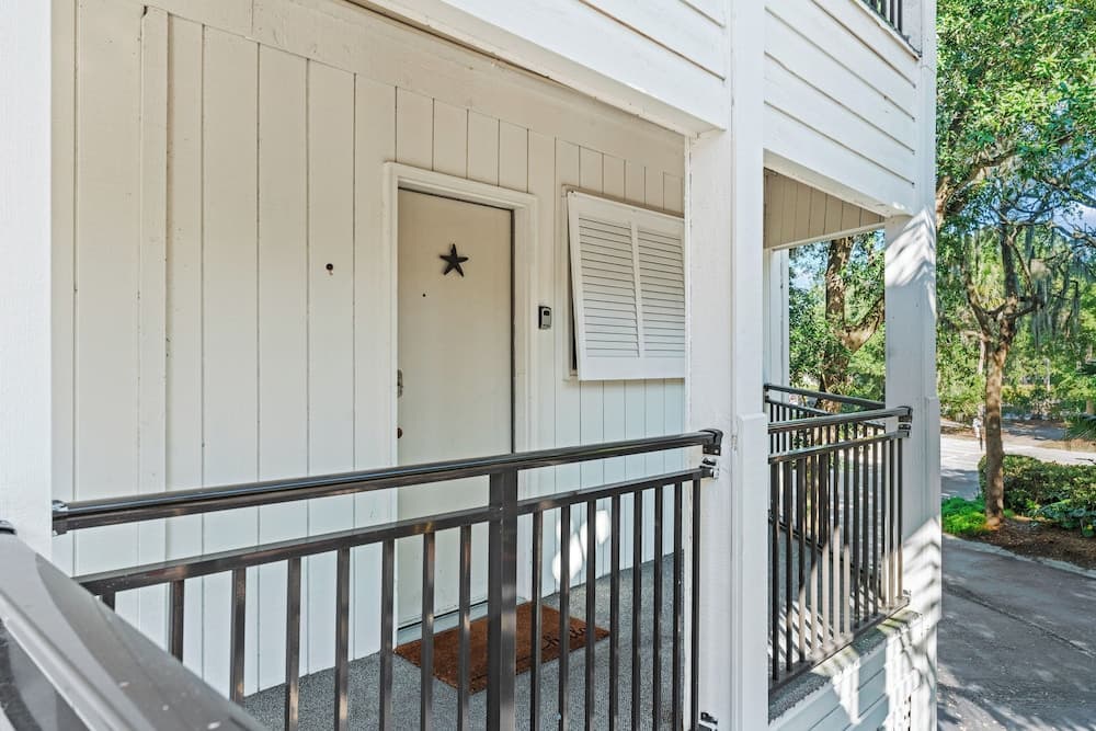 Beach Access: Oceanfront Hilton Head Studio