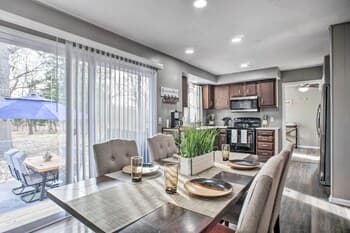 Family-friendly Springfield Home w/ Yard!