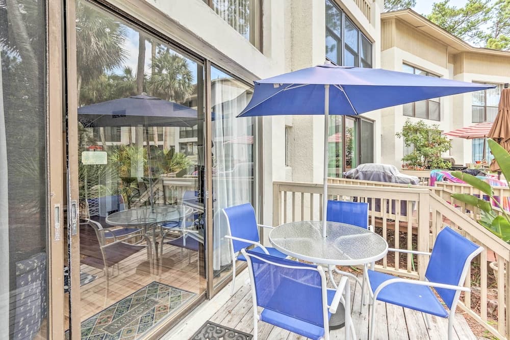Patio & Walk to Beach: Hilton Head Island Townhome