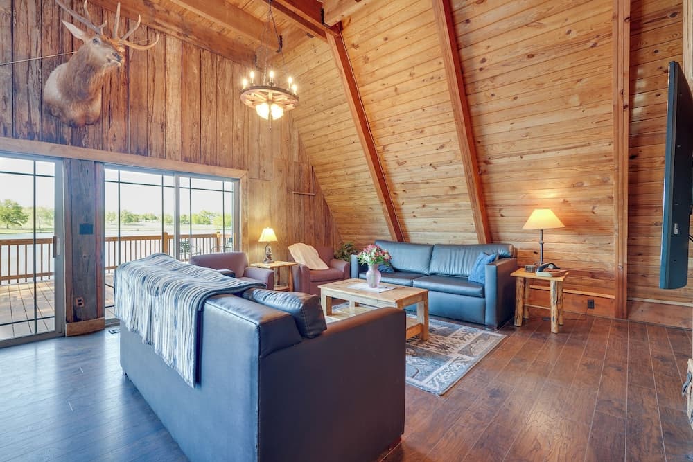 Lakefront A-frame Cabin With Community Perks